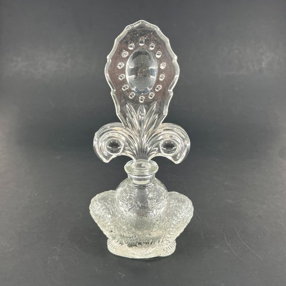 Vtg LE Smith Co Perfume Bottle Beaded Medallion Fleur de Lis Vanity 40s - Picture 1 of 16